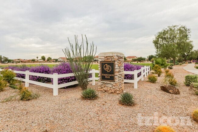 1150 E Renegade Trail in San Tan Valley, AZ - Building Photo - Building Photo