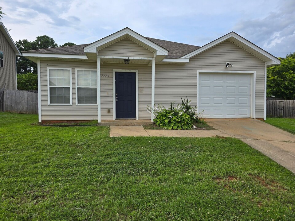 3557 Terrace Hill Ct in Benton, AR - Building Photo