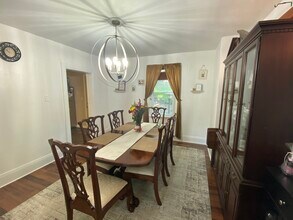 6348 Waldron St in Pittsburgh, PA - Building Photo - Building Photo