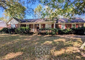 502 Irongate Blvd in Murfreesboro, TN - Building Photo