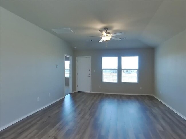 5300 Saddle Clb Dr in Georgetown, TX - Building Photo - Building Photo