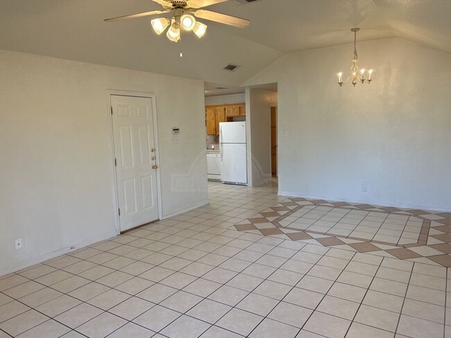 4704 Pennington Ave in Killeen, TX - Building Photo - Building Photo