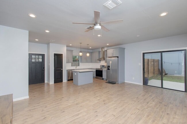 property at 734 Essex St