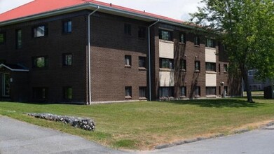 Woodhaven Apartments in Saint John, NB - Building Photo - Building Photo