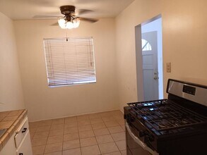 12116 Rosecrans Ave in Norwalk, CA - Building Photo - Building Photo
