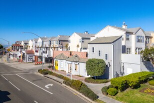 1800 S Pacific Coast Hwy in Redondo Beach, CA - Building Photo
