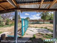 1609 Maple St photo'