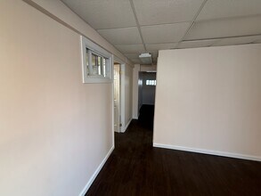 27 Oceanside Ave in Staten Island, NY - Building Photo - Building Photo