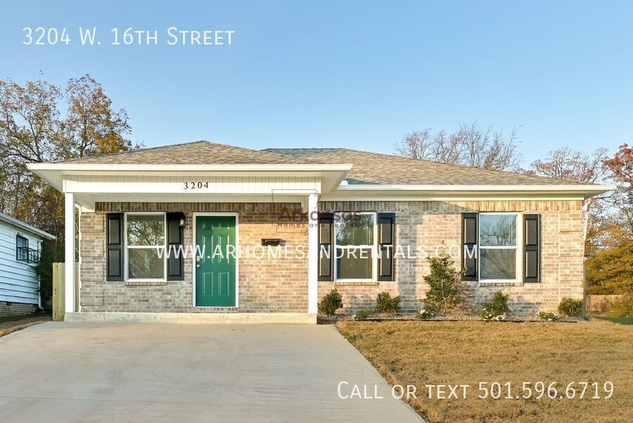 3204 W 16th St in Little Rock, AR - Building Photo