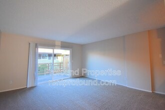 6050 SW 130th Ave in Beaverton, OR - Building Photo - Building Photo