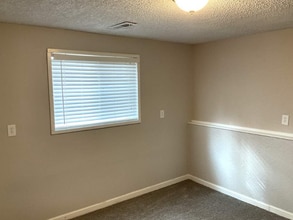 15616 E Eldorado Dr in Aurora, CO - Foto de edificio - Building Photo