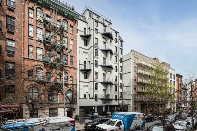 The Duplex Condos in New York, NY - Building Photo - Building Photo