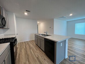3315 Aster Mdw Wy in Richmond, TX - Building Photo - Building Photo