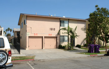 1510 Locust Ave in Long Beach, CA - Building Photo - Building Photo