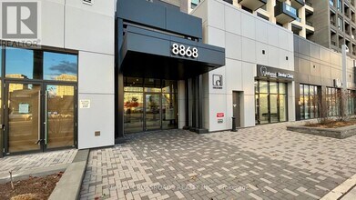8868 Yonge St in Richmond Hill, ON - Building Photo - Building Photo