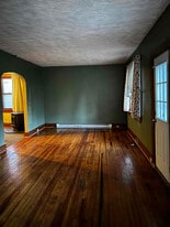 2649 Olyphant Ave in Scranton, PA - Building Photo