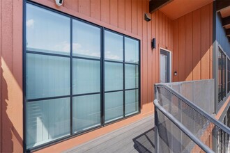 400 E 30th St in Austin, TX - Building Photo - Building Photo