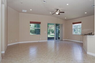 5561 57th Way in Vero Beach, FL - Building Photo - Building Photo