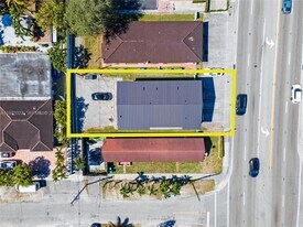 6406 W Flagler St in Miami, FL - Building Photo