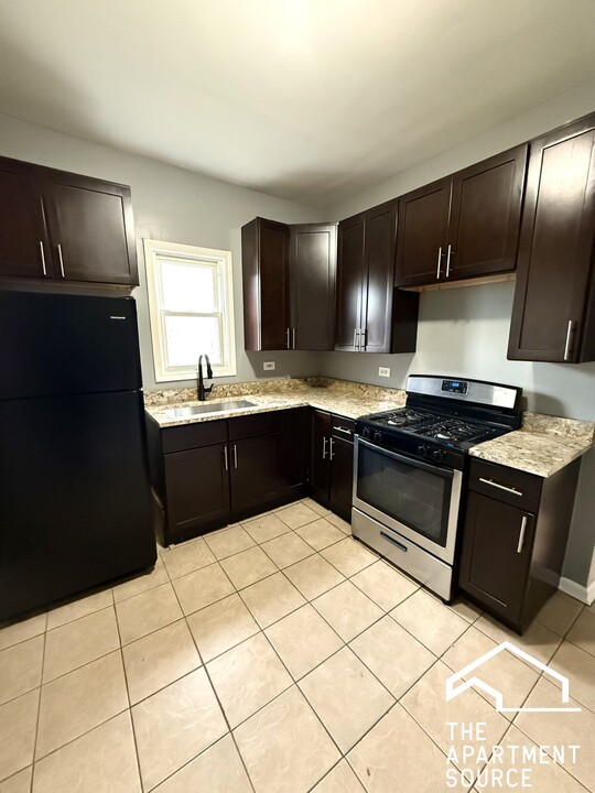 417 S Karlov Ave in Chicago, IL - Building Photo
