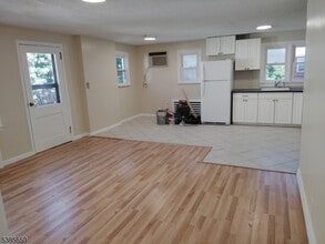 442 Joralemon St in Belleville, NJ - Building Photo - Building Photo