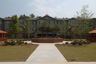 Woodbridge at Parkway Village in Fairburn, GA - Building Photo - Building Photo