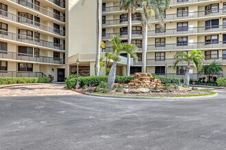 9550 S Ocean Dr in Jensen Beach, FL - Building Photo - Building Photo