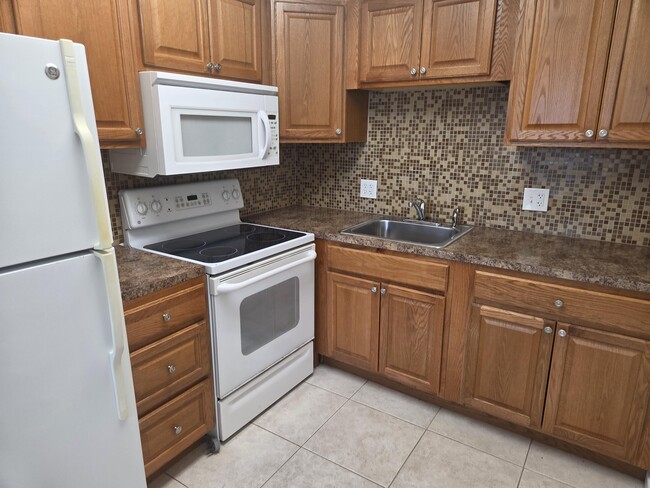 property at 54 Newport Ct