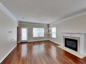 7181 Normanton Dr in New Albany, OH - Building Photo - Building Photo