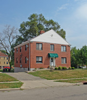 553 Corona Ave Apartments