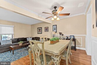 1003 Mulberry Ct in Evesham, NJ - Building Photo - Building Photo