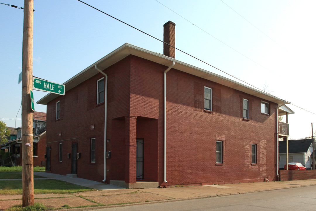 113 Cecil Ave in Louisville, KY - Building Photo