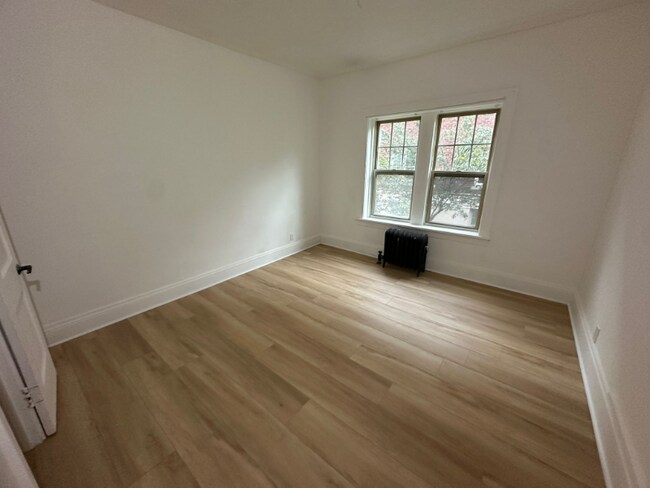 14148 Superior Rd in Cleveland Heights, OH - Building Photo - Building Photo