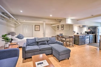 3301 W Franklin St, Unit Garden Studio in Richmond, VA - Building Photo - Building Photo