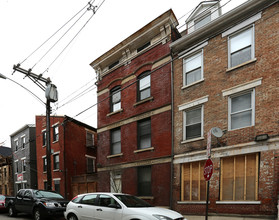 1402 Republic St in Cincinnati, OH - Building Photo - Building Photo