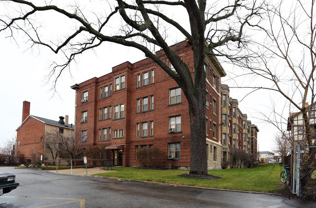 Ontario Apartments in Akron, OH - Building Photo - Building Photo