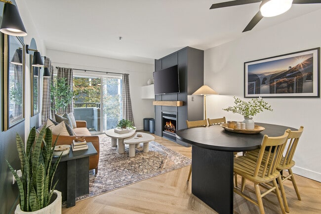 Novi at Queen Anne in Seattle, WA - Building Photo - Building Photo