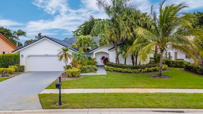 property at 10129 Canoe Brook Cir