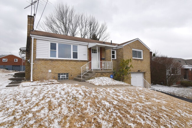 1559 Orchardview Dr