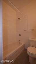 4310 Spruce St-Unit -Apt 2F in Philadelphia, PA - Foto de edificio - Building Photo