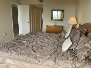 2600 Ocean Shore Blvd, Unit 111 in Ormond Beach, FL - Building Photo - Building Photo