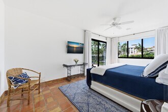 264 Everglade Ave in Palm Beach, FL - Building Photo - Building Photo