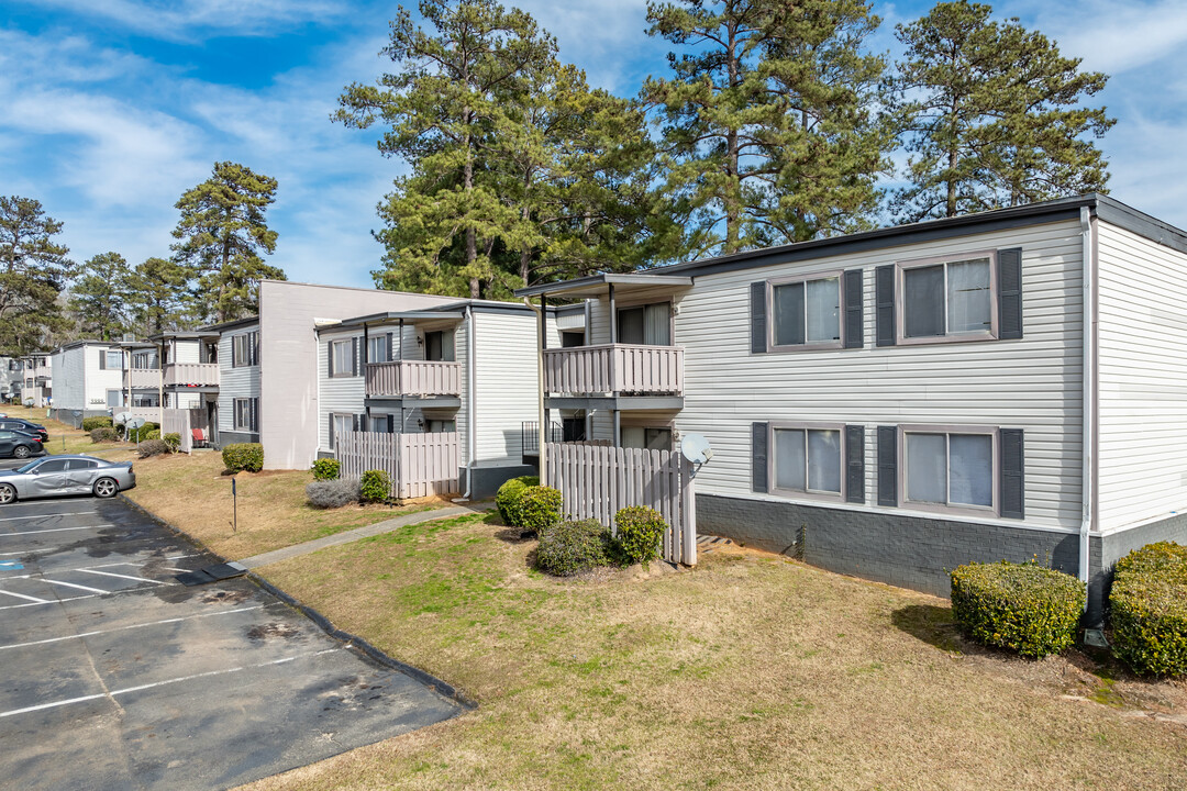 Arbors Apartment Homes in Macon, GA - Building Photo