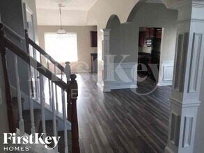 419 Lake Ridge Ln in Fairburn, GA - Building Photo - Building Photo