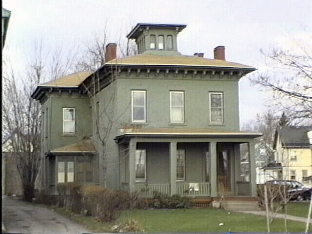 363 Lake Ave in Rochester, NY - Building Photo - Building Photo