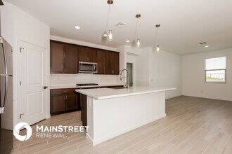 4402 Greenleaf Dr in San Tan Valley, AZ - Foto de edificio - Building Photo
