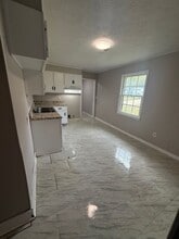 11 Glenda Dr in Cave Spring, GA - Building Photo - Building Photo