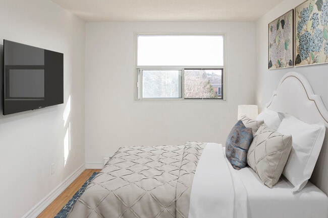 Brierdale Road Apartments in Cambridge, ON - Building Photo - Building Photo
