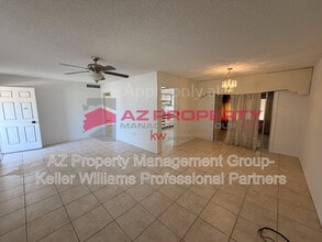 10831 W Deanne Dr in Sun City, AZ - Building Photo - Building Photo