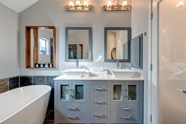 property at 4308 Lillian St